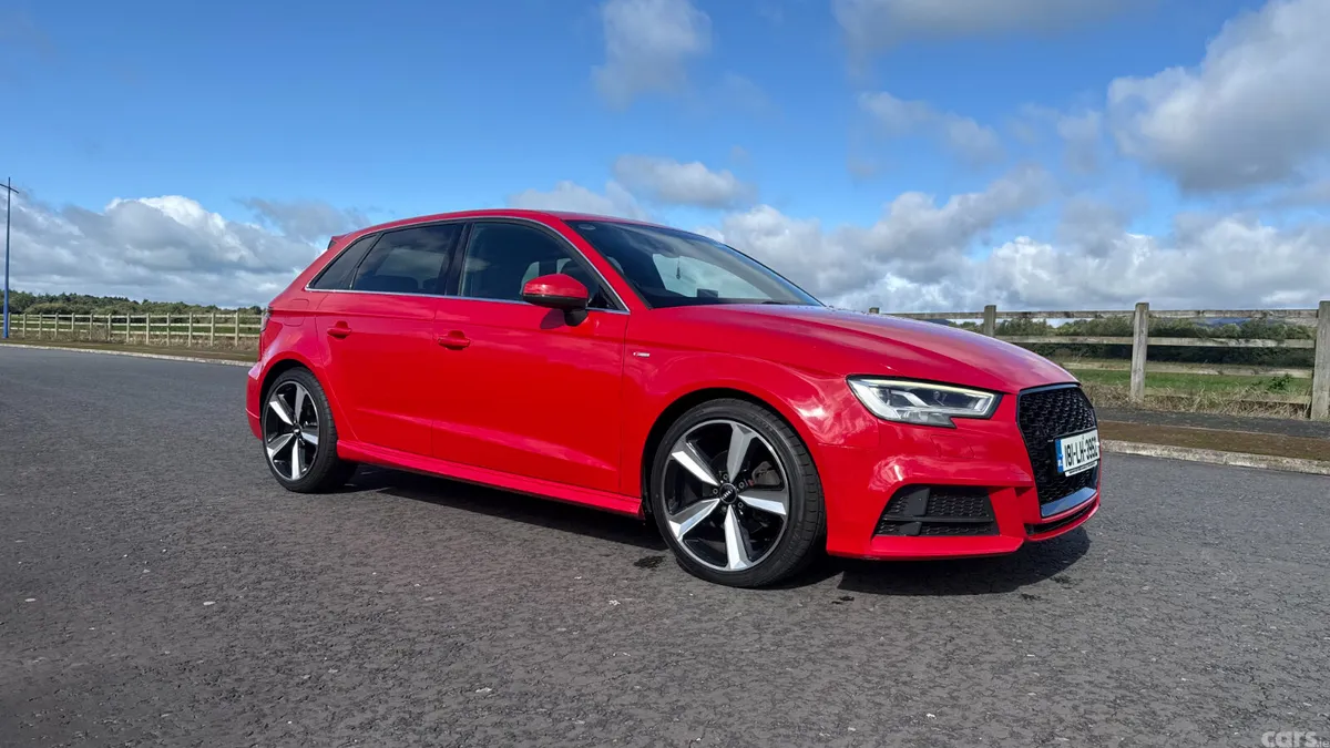 Audi A3 Hatchback, Diesel, 2018, Red