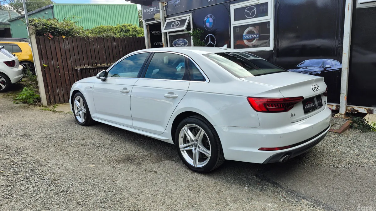 Audi A4 Saloon, Petrol, 2017, White
