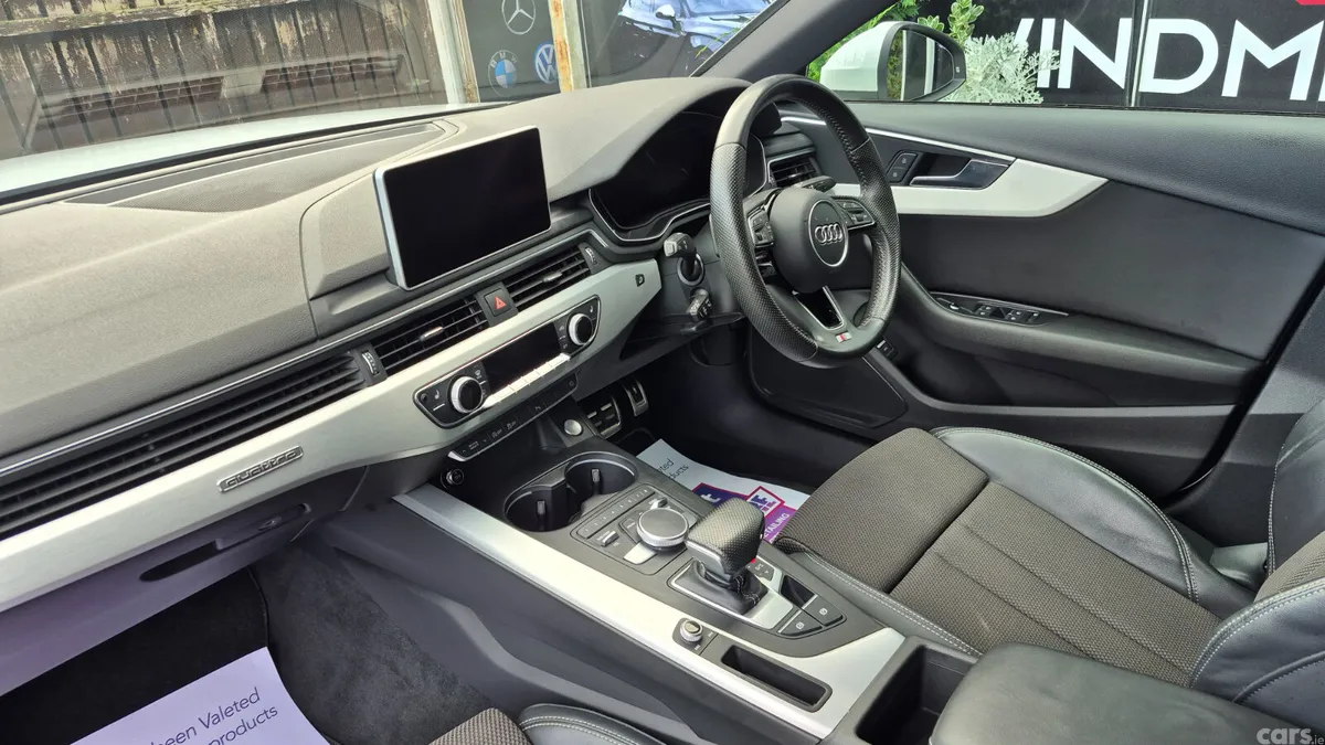 Audi A4 Saloon, Petrol, 2017, White