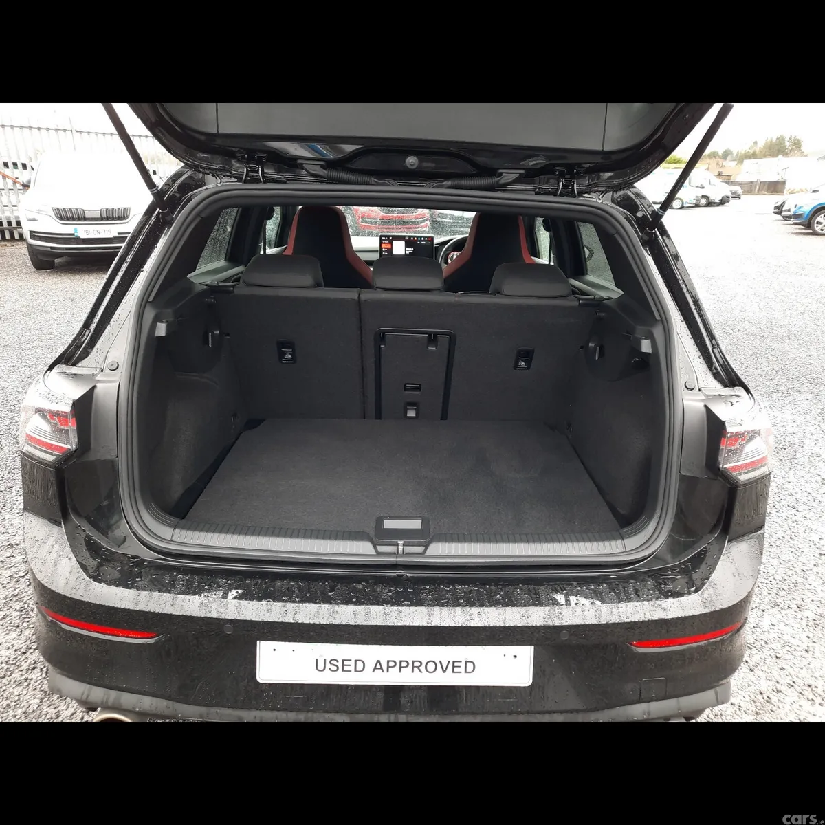 Volkswagen Golf Estate, Petrol, 2025, Black