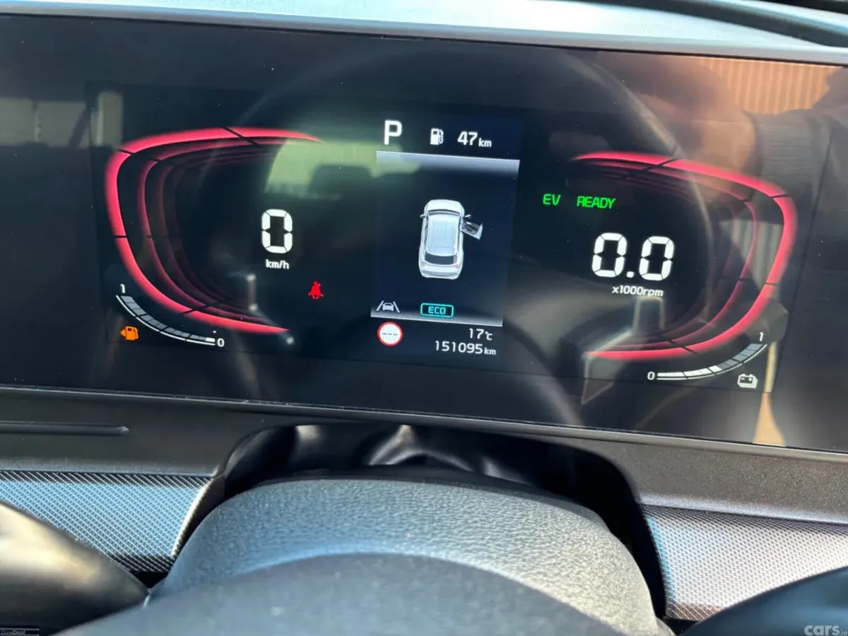 Kia Sportage SUV, Petrol Hybrid, 2023, Grey