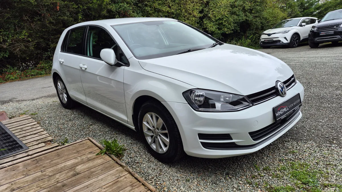 Volkswagen Golf Saloon, Petrol, 2014, White