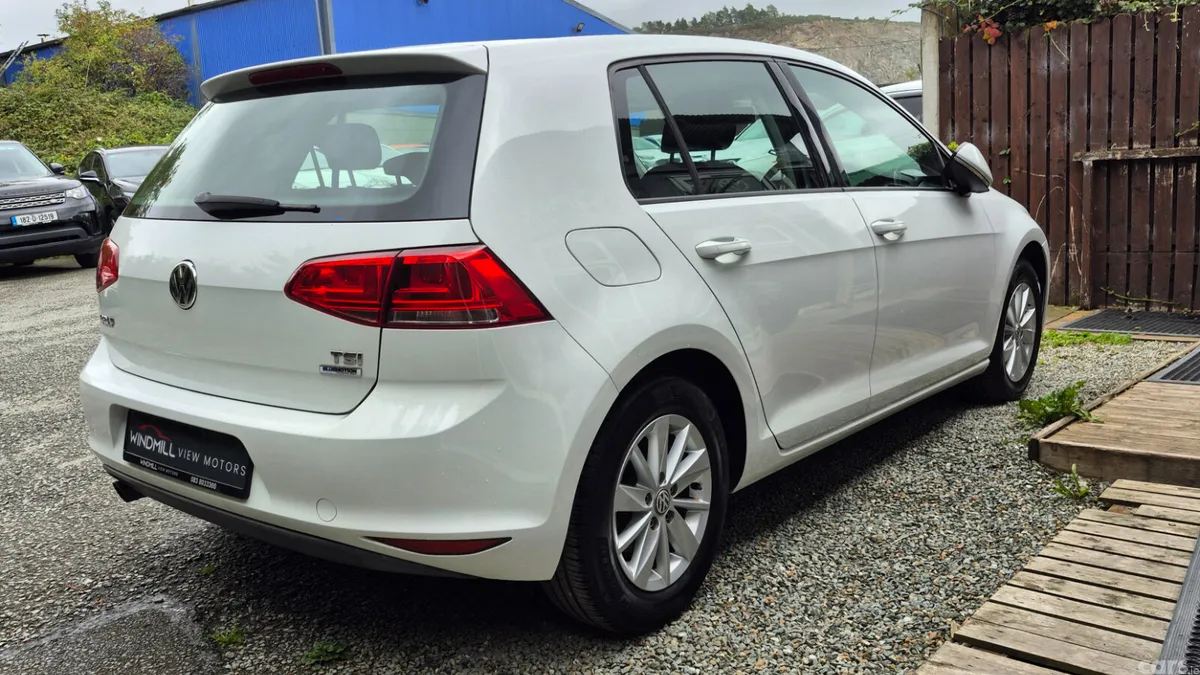 Volkswagen Golf Saloon, Petrol, 2014, White