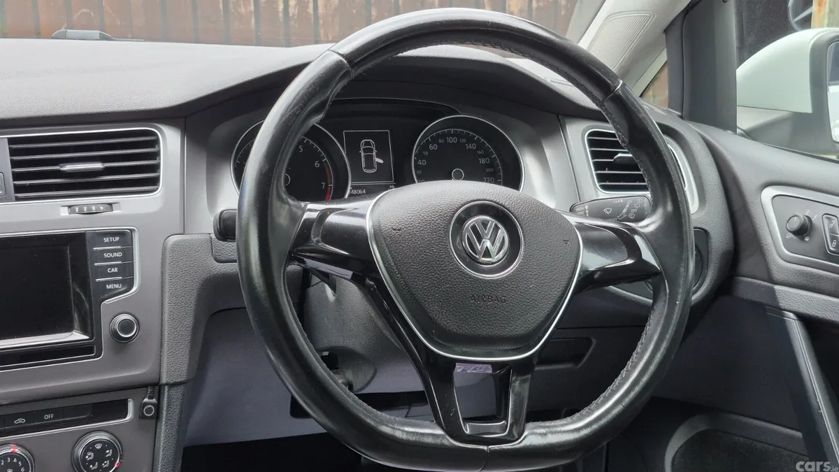 Volkswagen Golf Saloon, Petrol, 2014, White