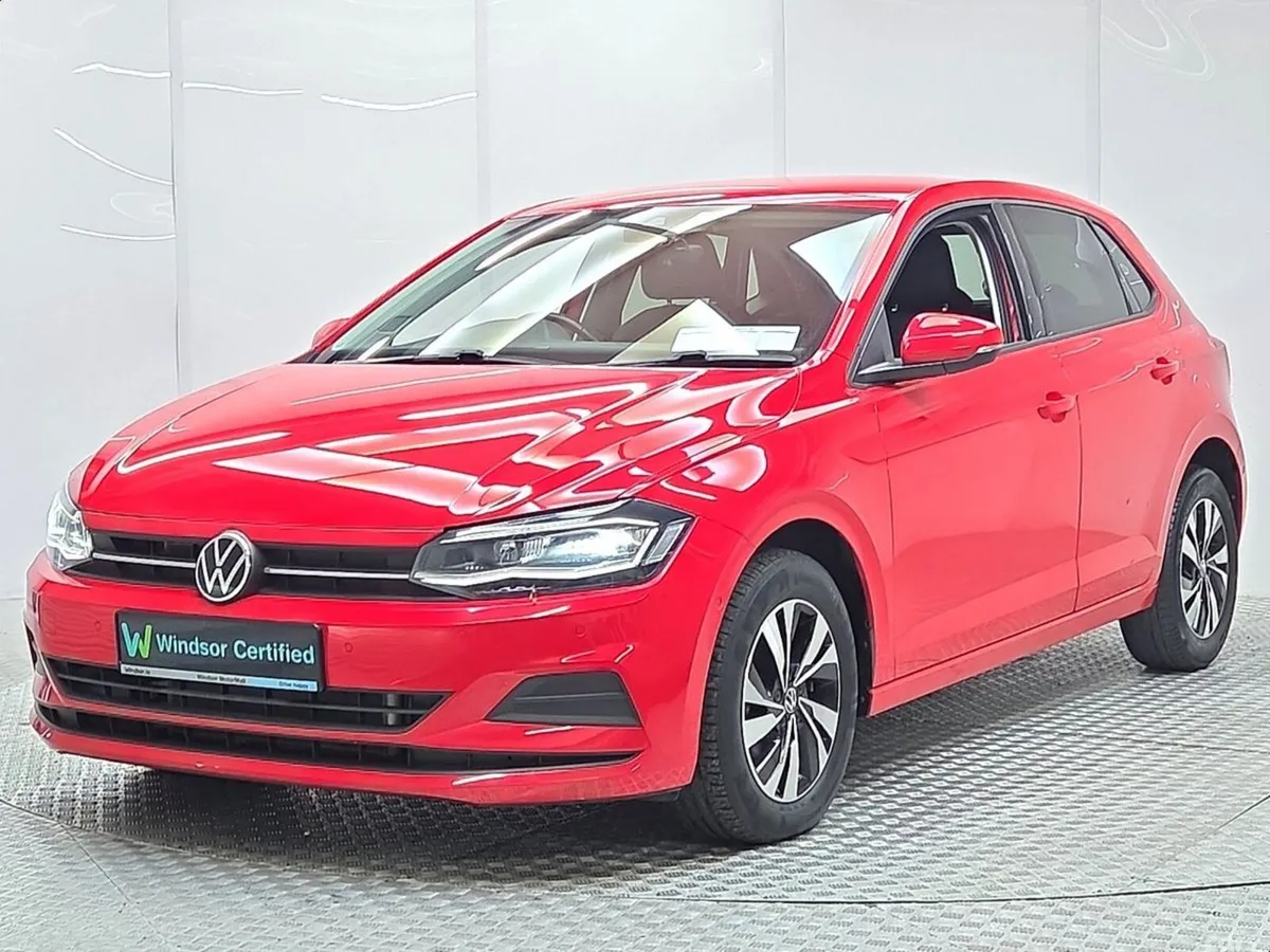 Volkswagen Polo Hatchback, Petrol, 2021, Red