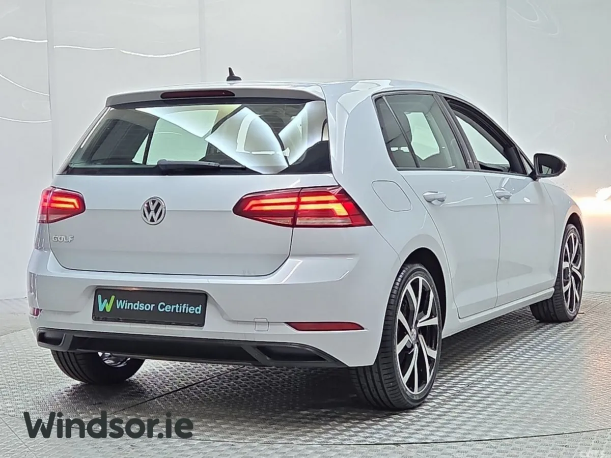 Volkswagen Golf Hatchback, Petrol, 2019, Blue