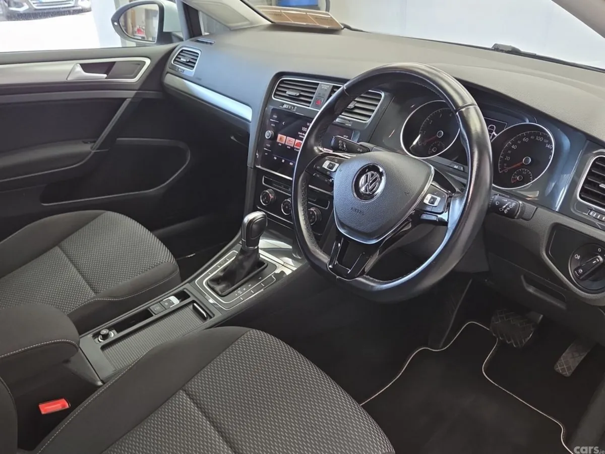 Volkswagen Golf Hatchback, Petrol, 2019, Blue