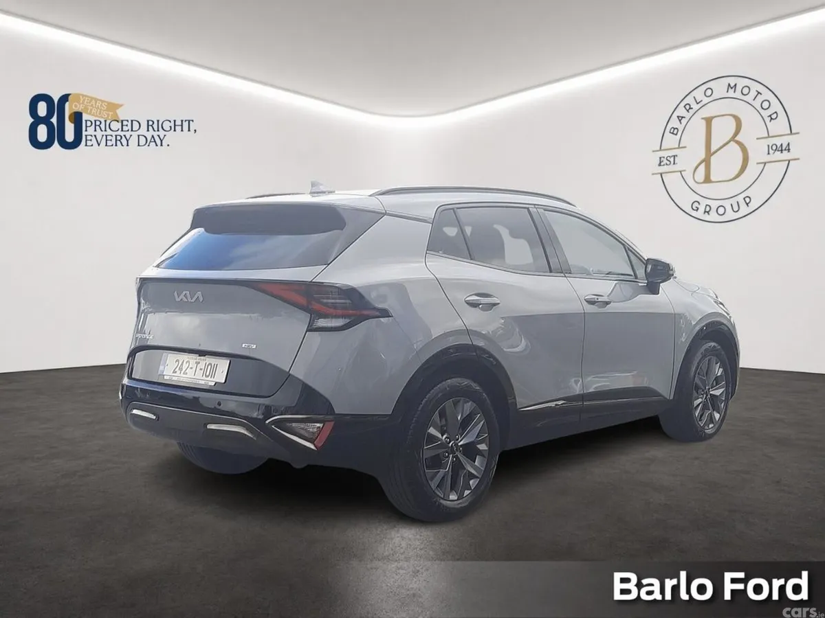 Kia Sportage SUV, Petrol Hybrid, 2024, Grey