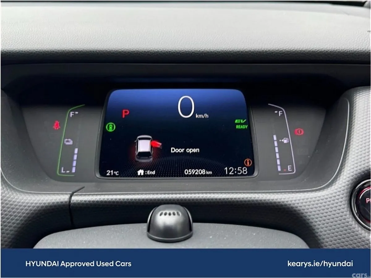 Honda Fit Hatchback, Petrol Hybrid, 2023, White