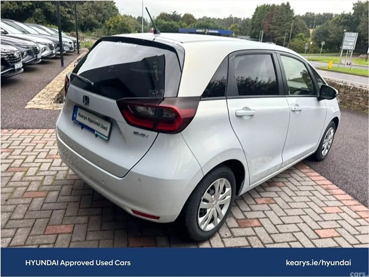 Honda Fit Hatchback, Petrol Hybrid, 2023, White