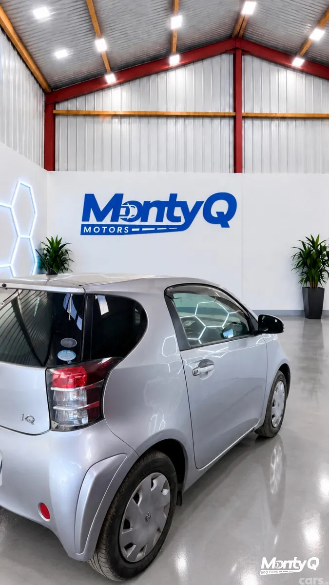 Toyota iQ Hatchback, Petrol, 2011, Silver
