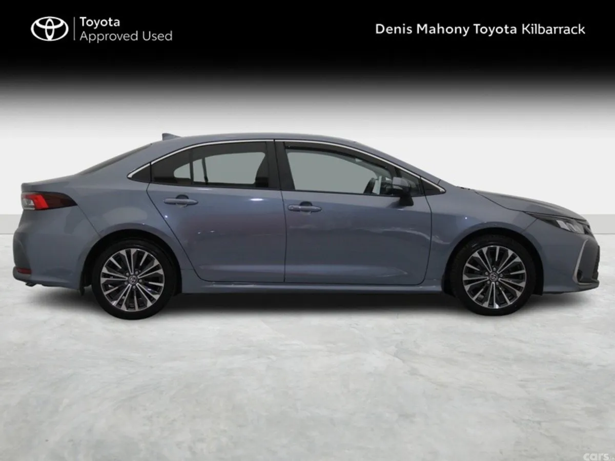 Toyota Corolla Saloon, Petrol Hybrid, 2023, Grey