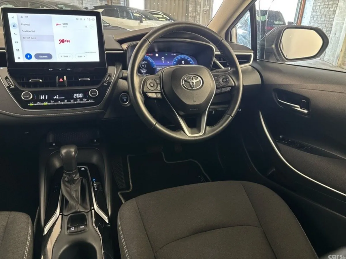 Toyota Corolla Saloon, Petrol Hybrid, 2023, Grey