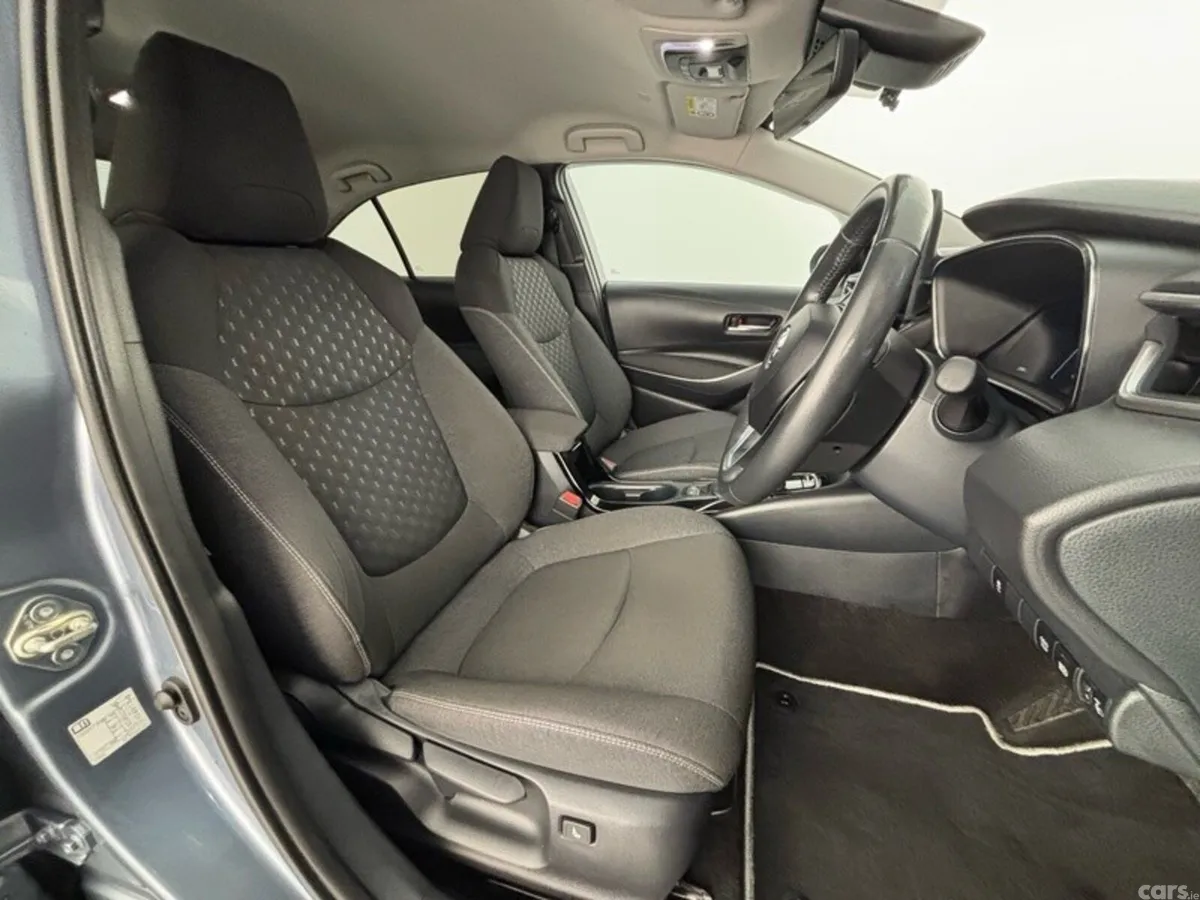 Toyota Corolla Saloon, Petrol Hybrid, 2023, Grey