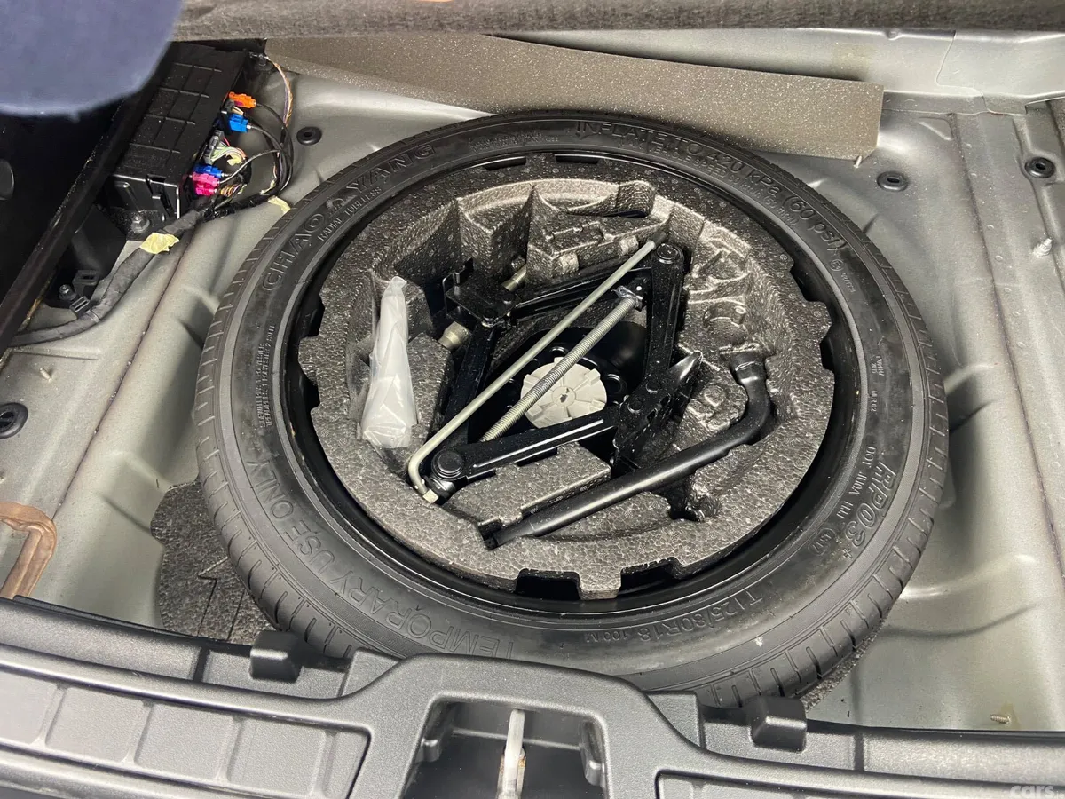Volvo XC40 SUV, Diesel, 2019, Grey