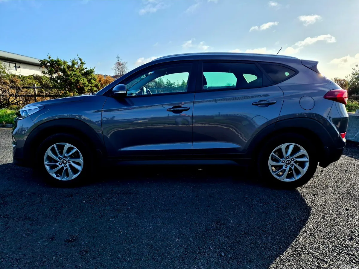 Hyundai Tucson SUV, Diesel, 2016, Grey
