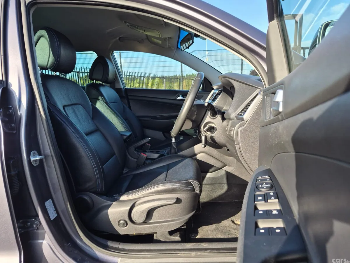 Hyundai Tucson SUV, Diesel, 2016, Grey