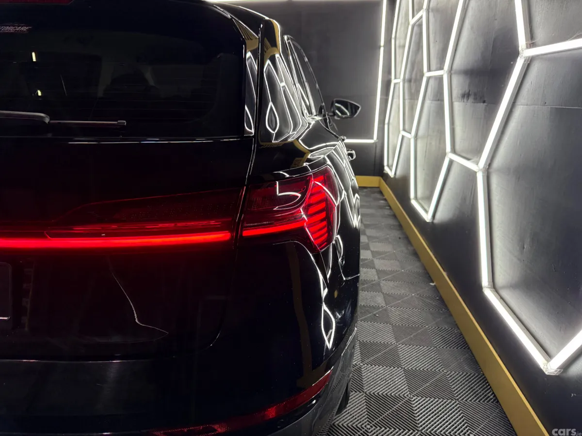 Audi e-tron Estate, Electric, 2020, Black