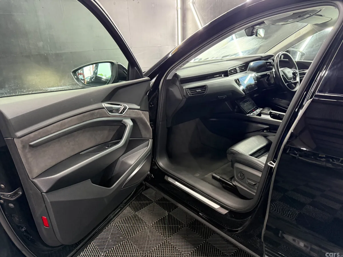 Audi e-tron Estate, Electric, 2020, Black