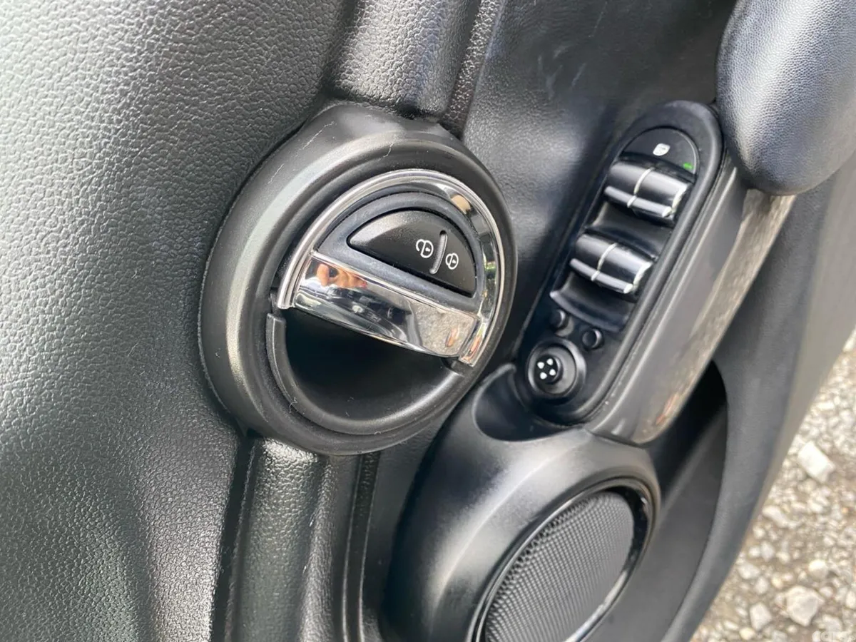 Mini One Hatchback, Petrol, 2015, Black