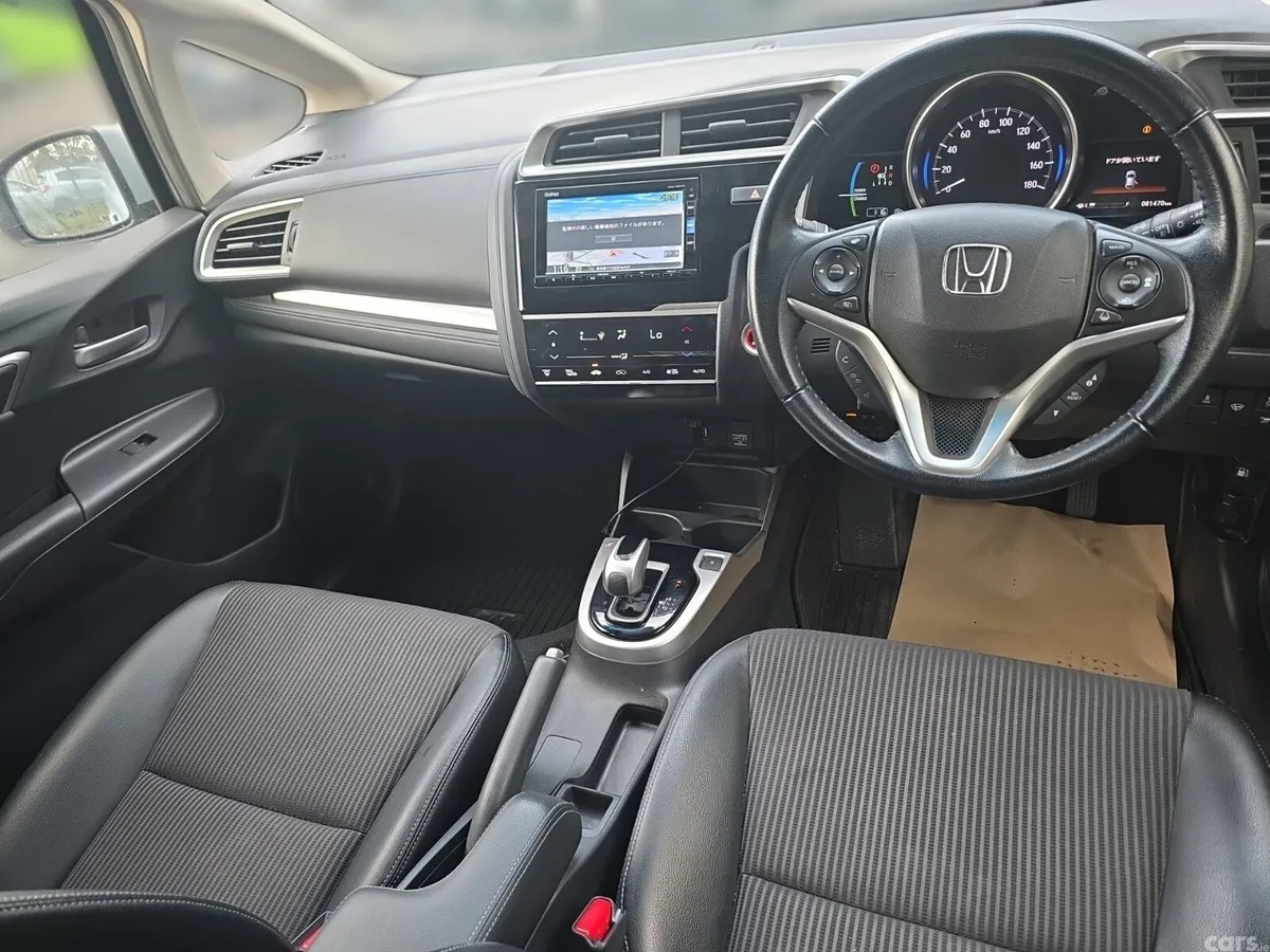 Honda Fit Hatchback, Petrol Hybrid, 2019, Blue