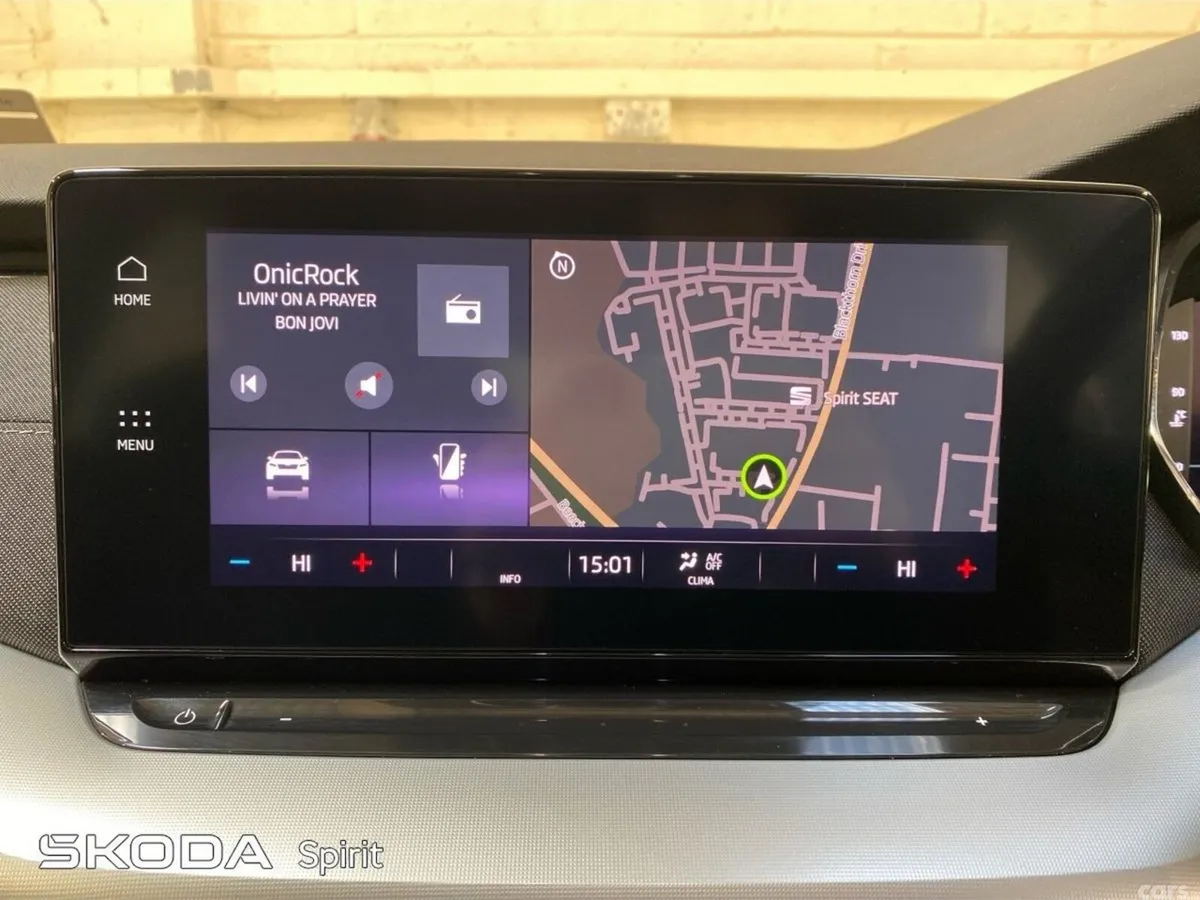 Skoda Octavia Saloon, Petrol, 2021, Silver