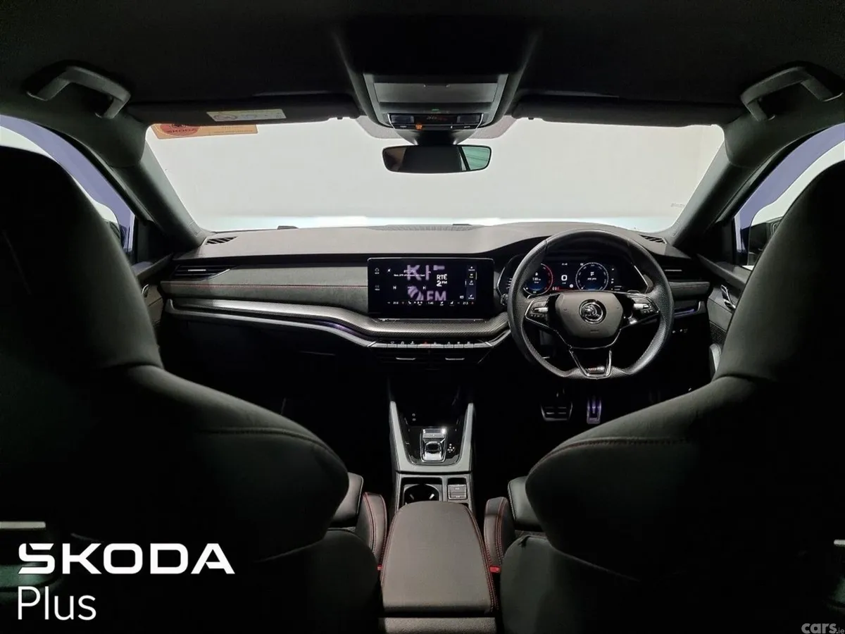 Skoda Octavia Estate, Diesel, 2024, White