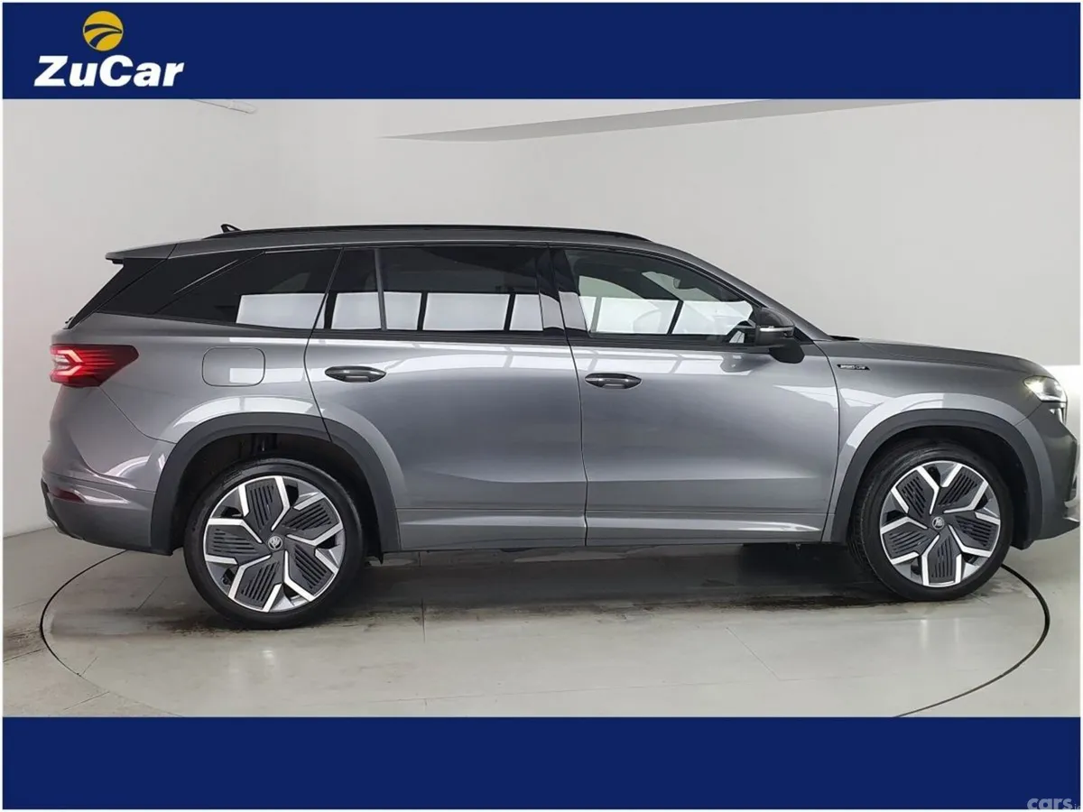 Skoda Kodiaq SUV, Petrol Plug-in Hybrid, 2026, Grey