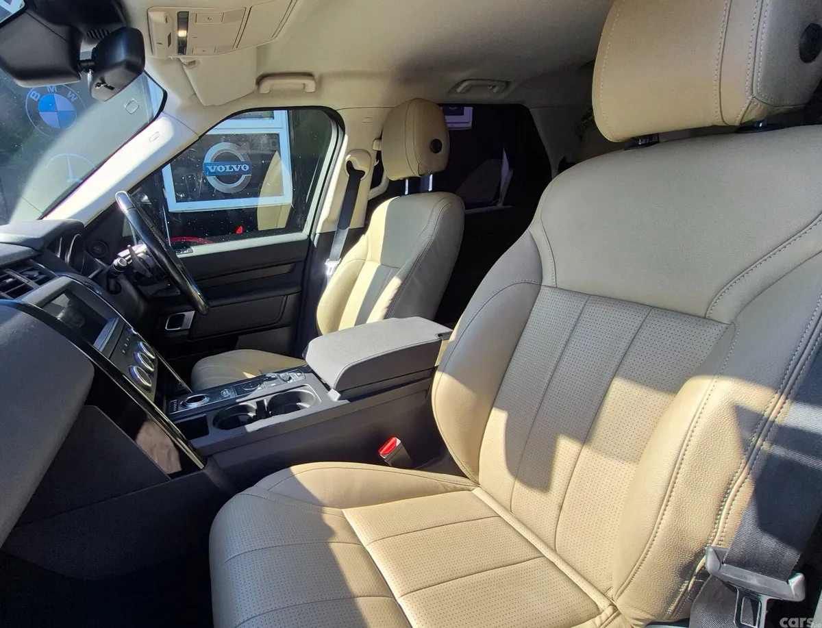 Land Rover Discovery SUV, Diesel, 2018, Black