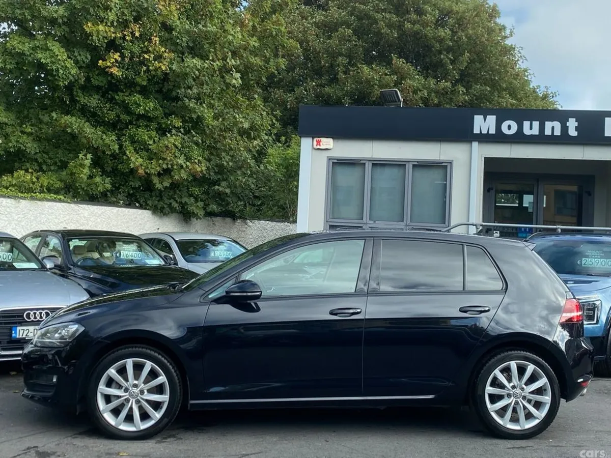 Volkswagen Golf Hatchback, Petrol, 2017, Black