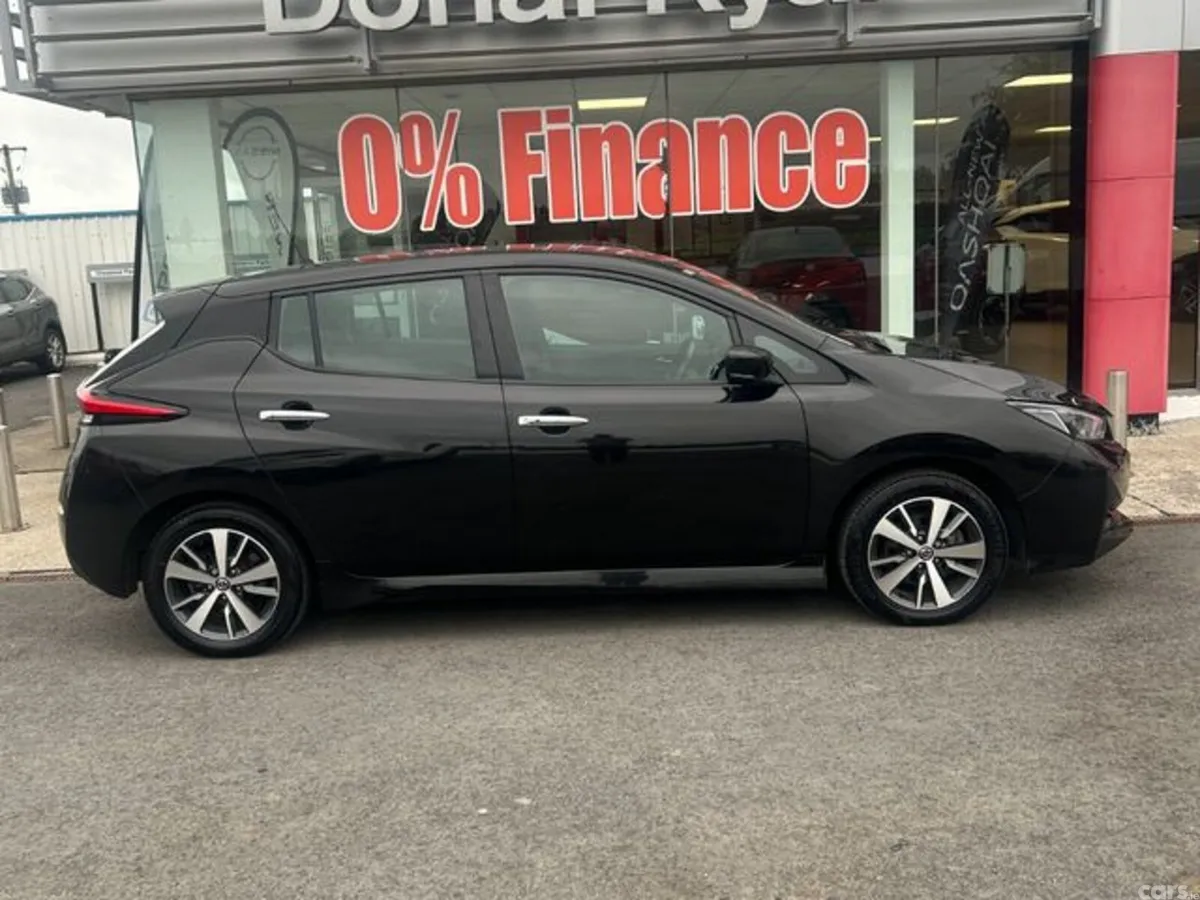 Nissan Leaf Hatchback, Electric, 2022, Black