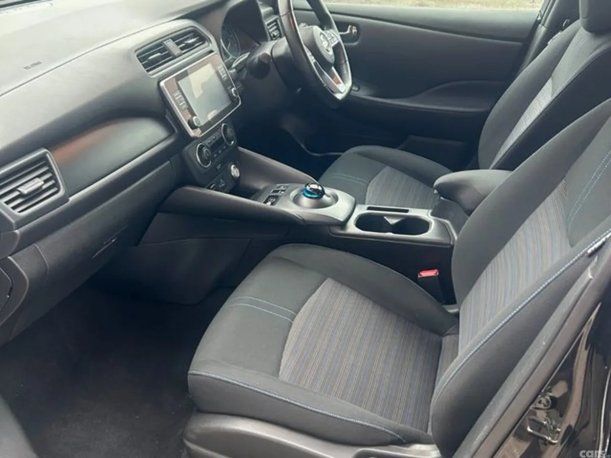 Nissan Leaf Hatchback, Electric, 2022, Black