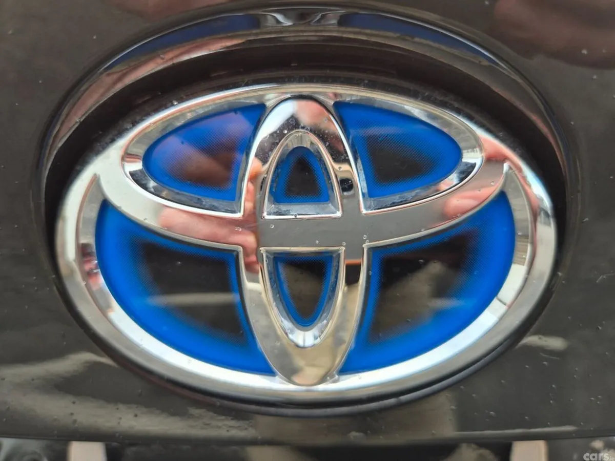 Toyota C-HR SUV, Petrol Hybrid, 2023, Black