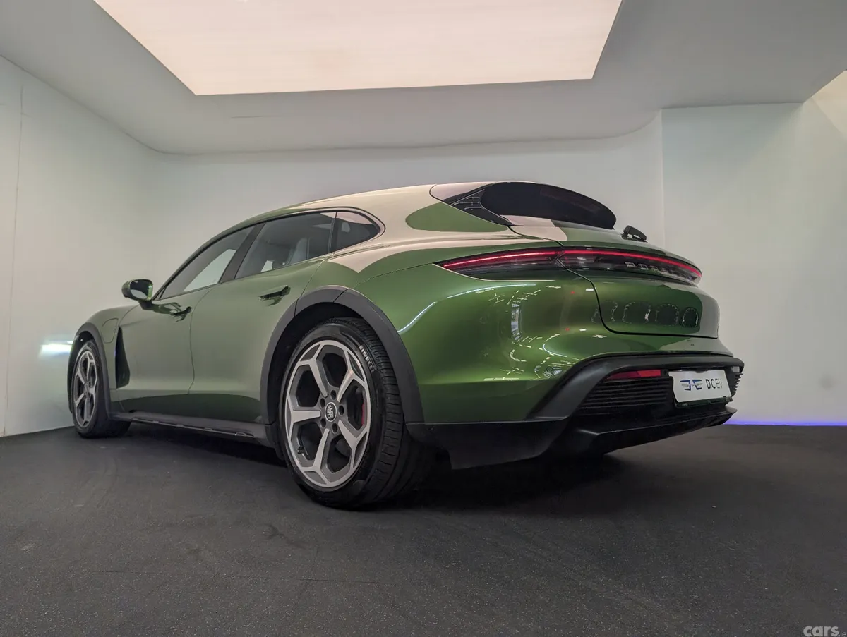 Porsche Taycan Estate, Electric, 2022, Green