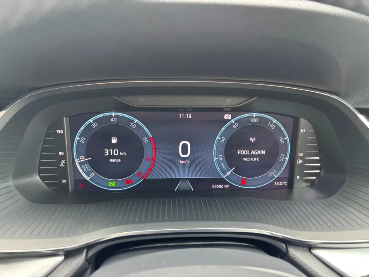 Skoda Octavia Saloon, Petrol, 2024, Black