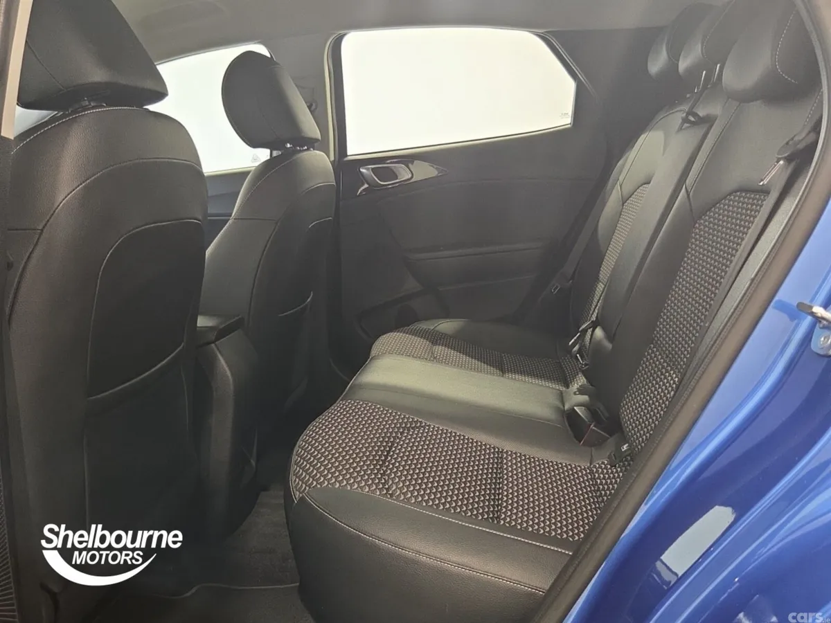 Kia XCeed Hatchback, Petrol, 2025, Blue