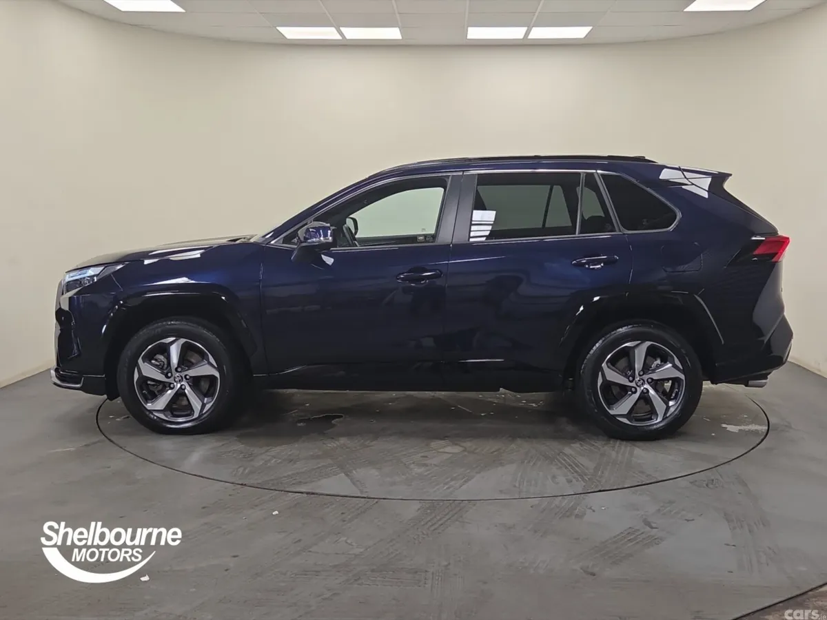 Toyota RAV4 SUV, Petrol Hybrid, 2025, Blue