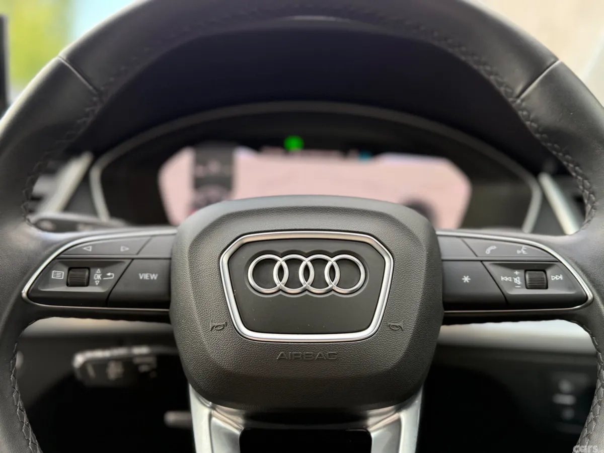 Audi Q5 SUV, Diesel, 2022, Black