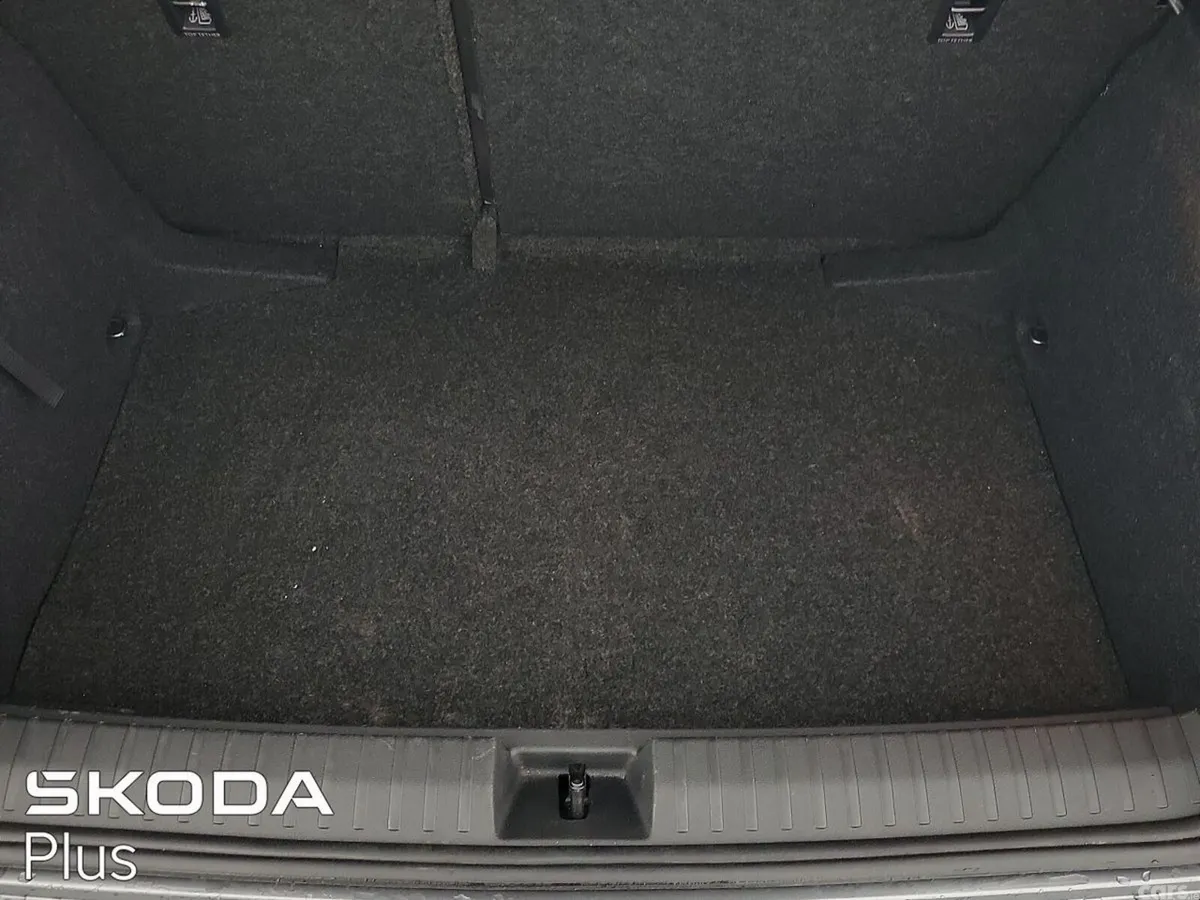 Skoda Kamiq Hatchback, Petrol, 2024, Grey