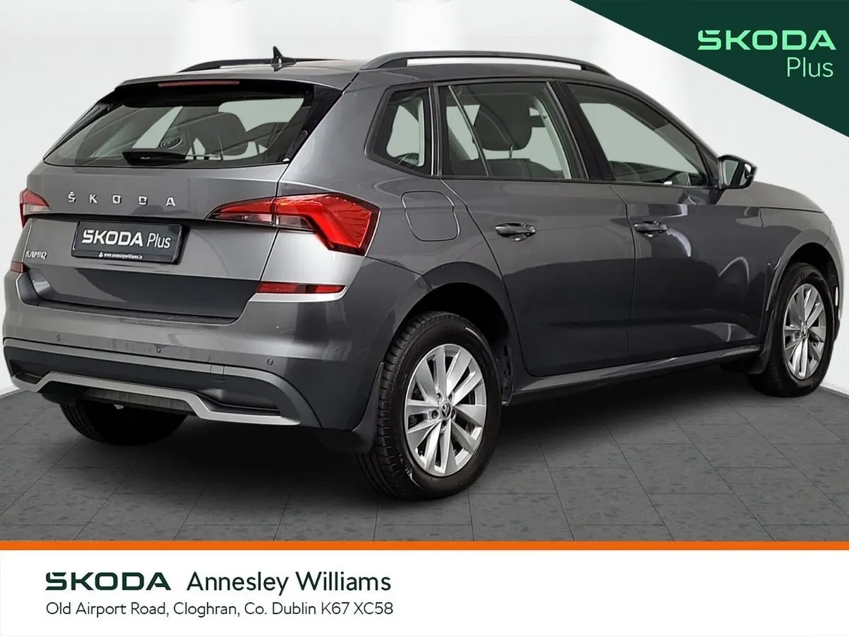 Skoda Kamiq Hatchback, Petrol, 2023, Grey