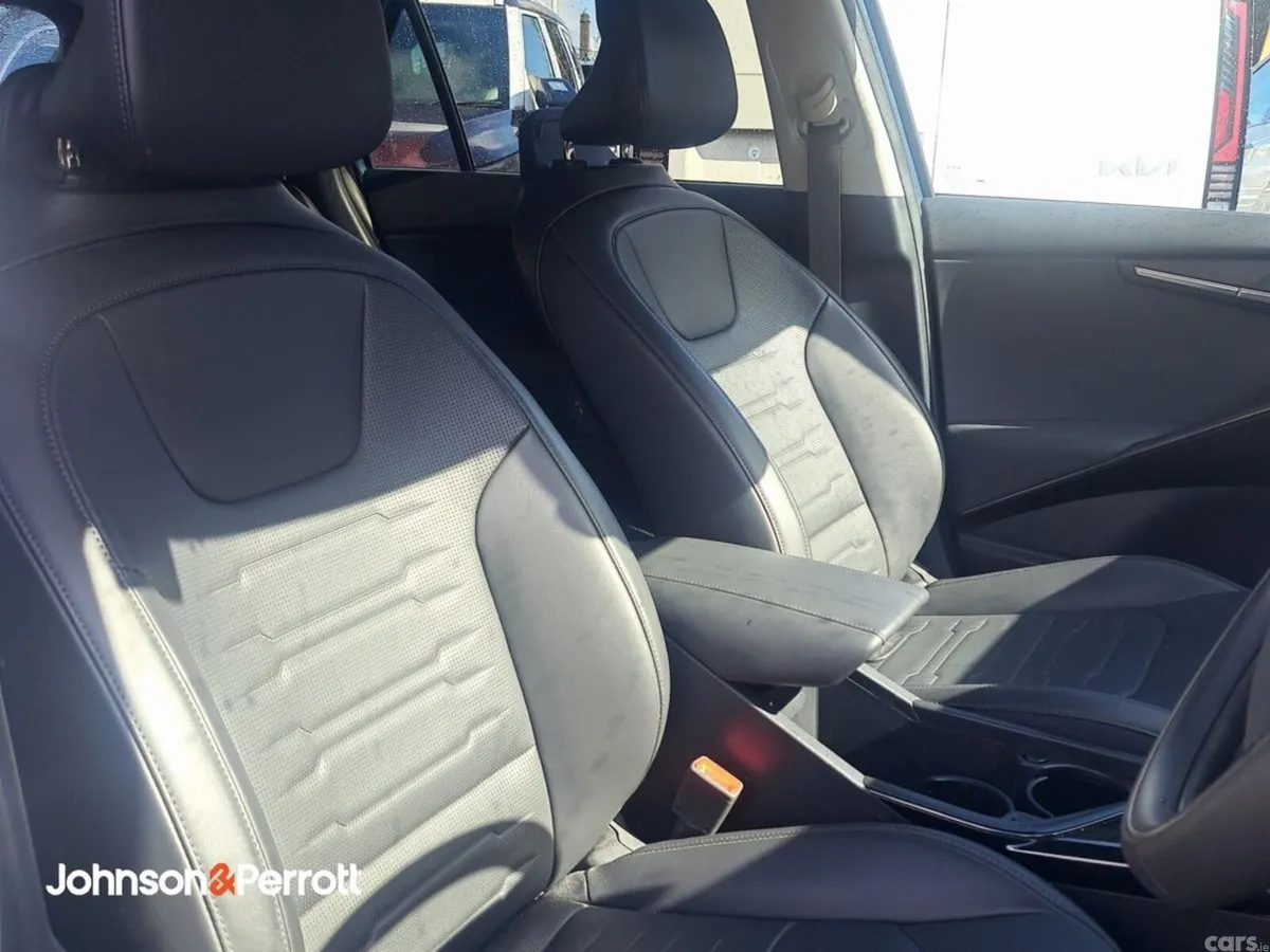 Kia Niro SUV, Petrol Plug-in Hybrid, 2025, Blue