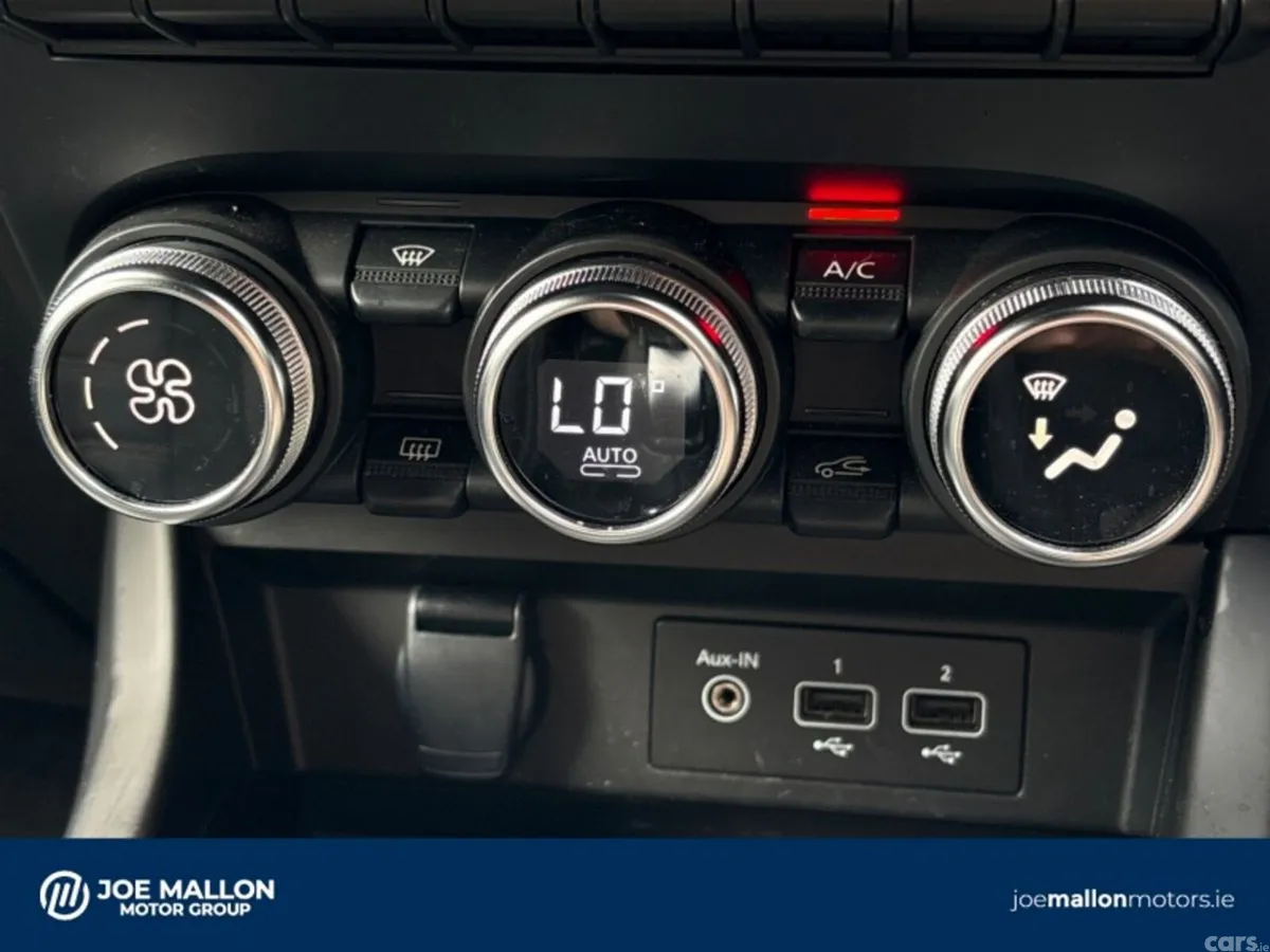 Renault Arkana Hatchback, Petrol, 2023, Orange