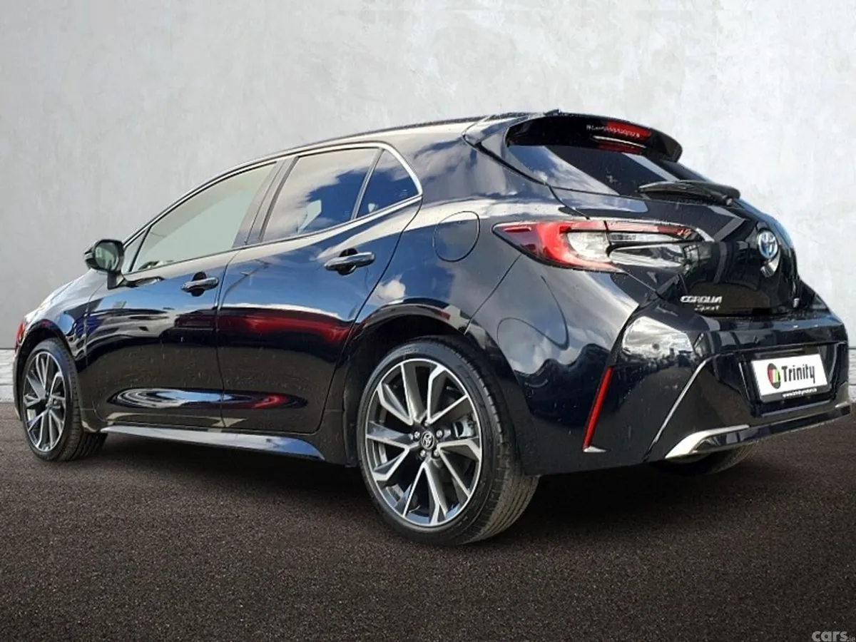 Toyota Corolla Hatchback, Petrol Hybrid, 2023, Black