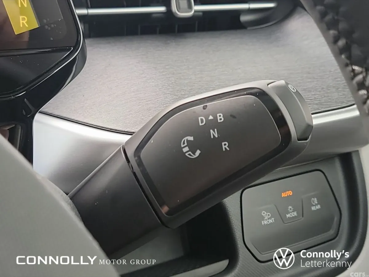 Volkswagen ID.Buzz MPV, Electric, 2026, Blue