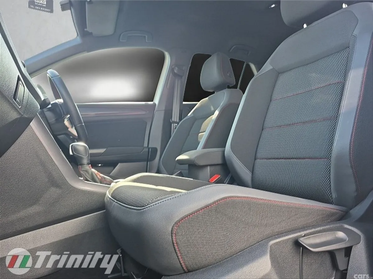 Volkswagen T-Roc SUV, Diesel, 2021, White