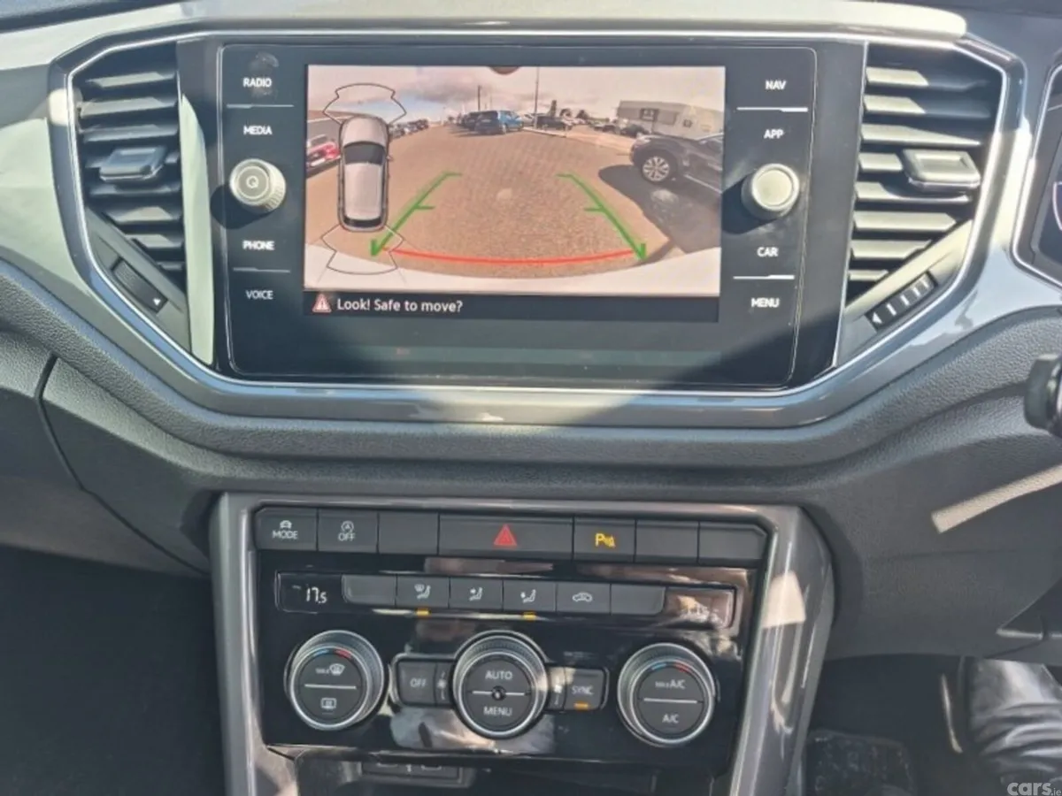 Volkswagen T-Roc SUV, Diesel, 2021, White