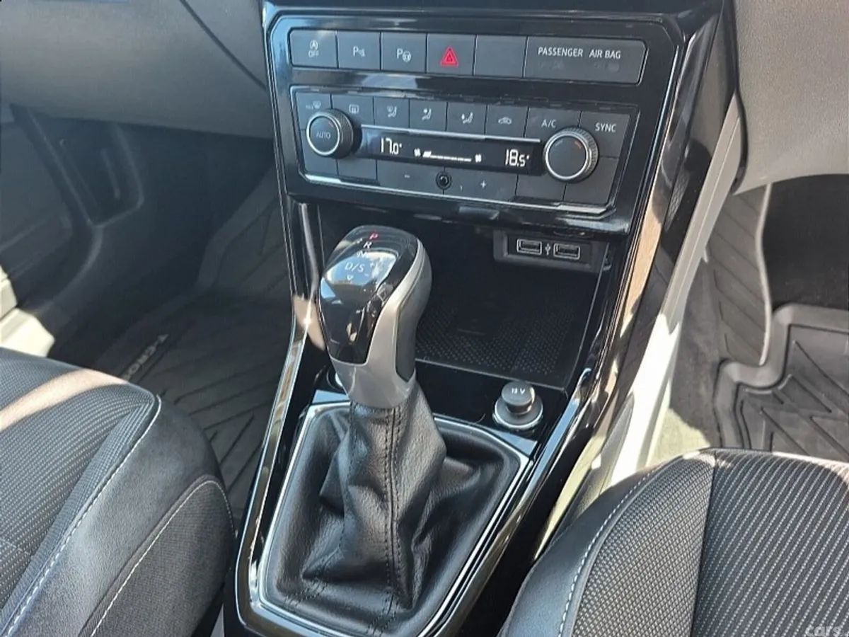 Volkswagen T-Cross SUV, Petrol, 2020, Blue