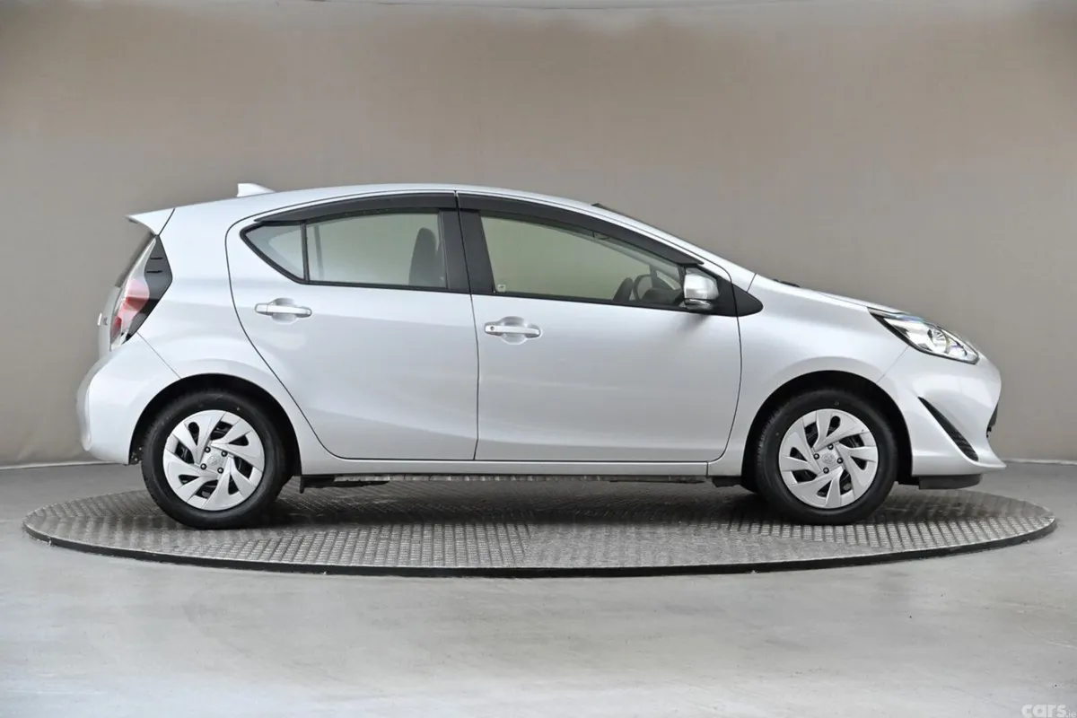 Toyota Aqua Hatchback, Petrol Hybrid, 2021, Silver