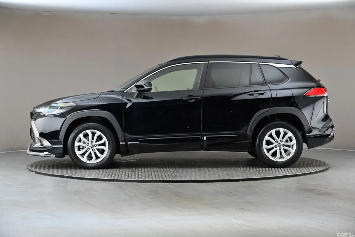 Toyota Corolla Cross SUV, Petrol Hybrid, 2022, Black