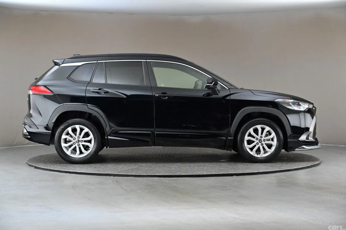 Toyota Corolla Cross SUV, Petrol Hybrid, 2022, Black